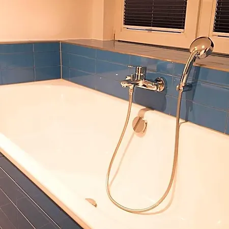אכסניה Strandhaus *