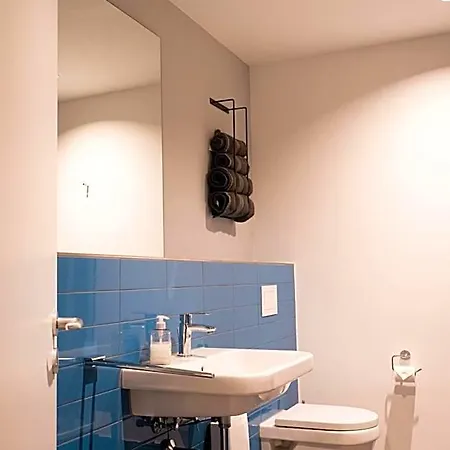 Strandhaus אכסניה *